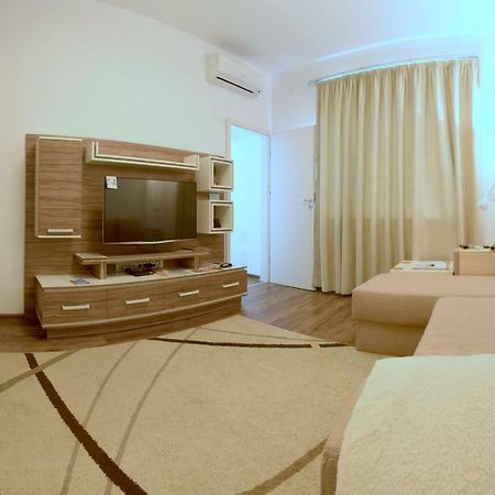 Sunshine Sofia Apartment Luaran gambar