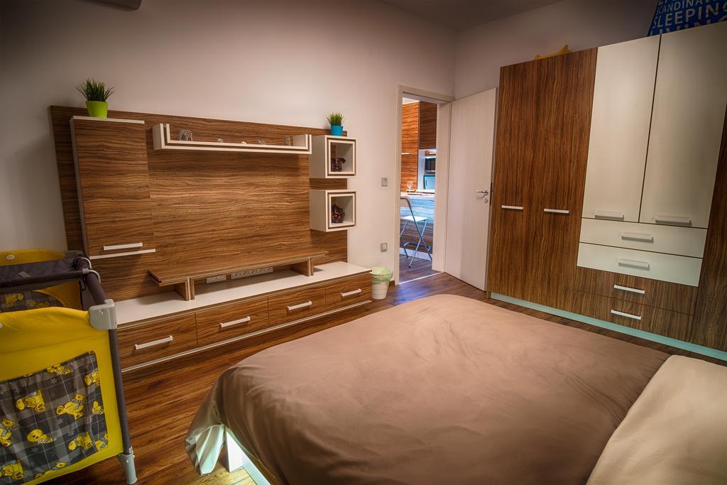 Sunshine Sofia Apartment Luaran gambar