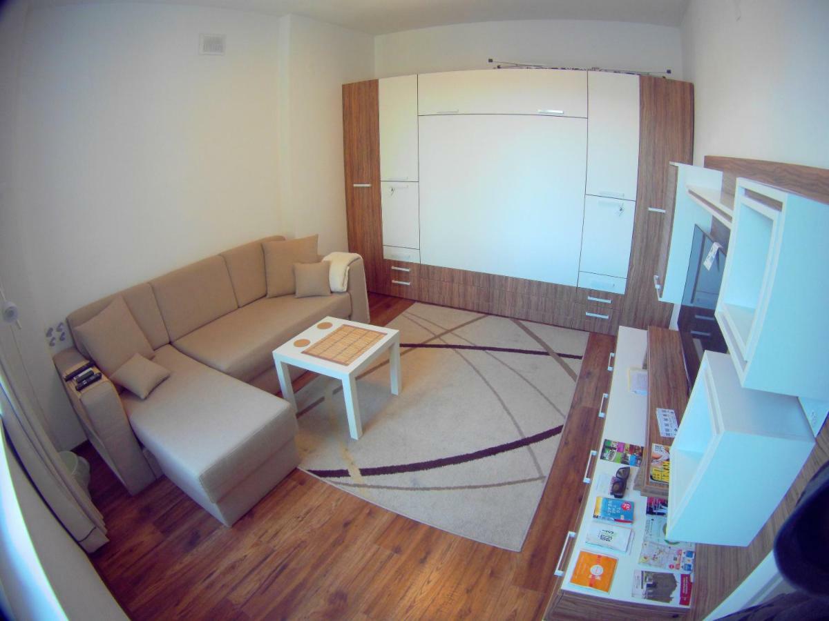 Sunshine Sofia Apartment Luaran gambar